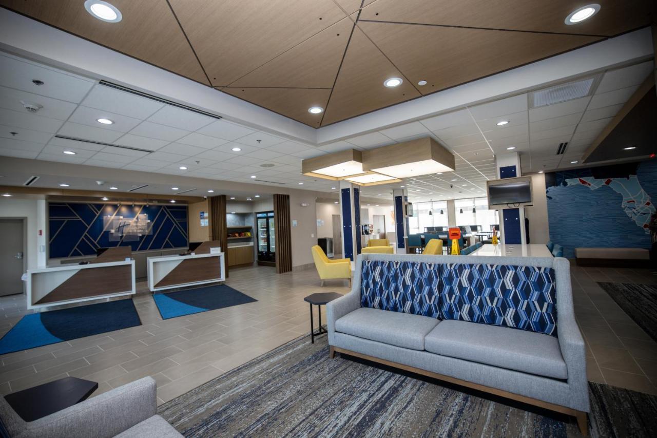 Hotel Express & Stadium - Airport Area By Ihg