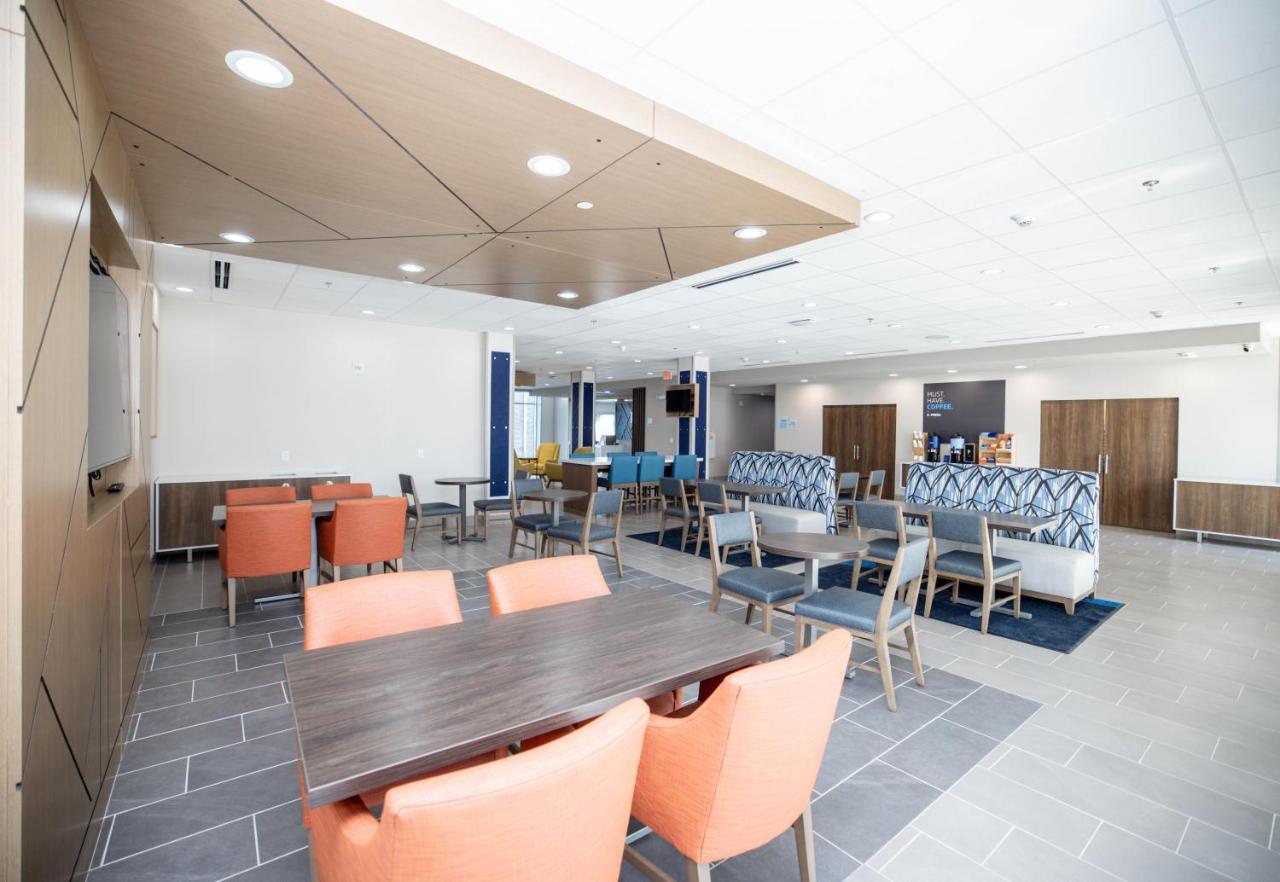 Express & Stadium - Airport Area By Ihg 3* Tampa