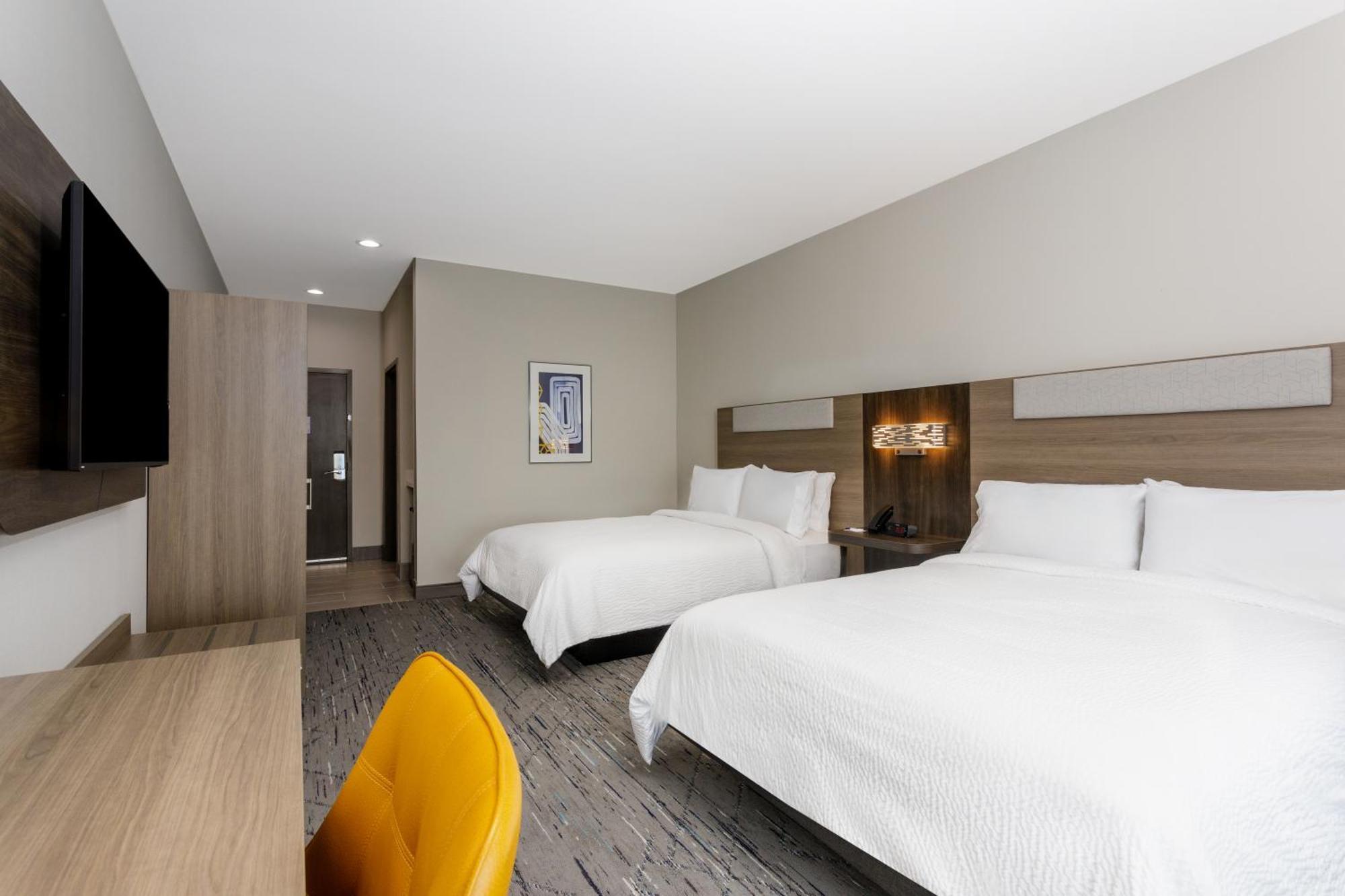 Hotel Express & Stadium - Airport Area By Ihg 3*