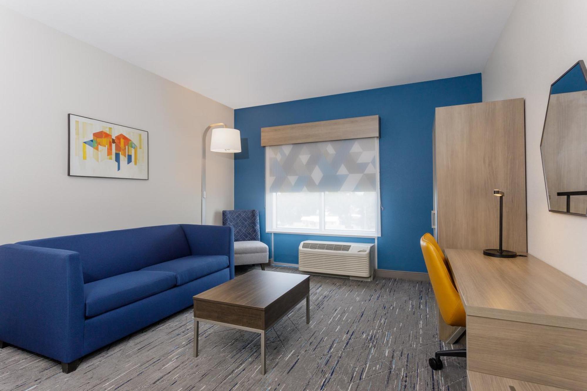 Express & Stadium - Airport Area By Ihg Hotel Tampa