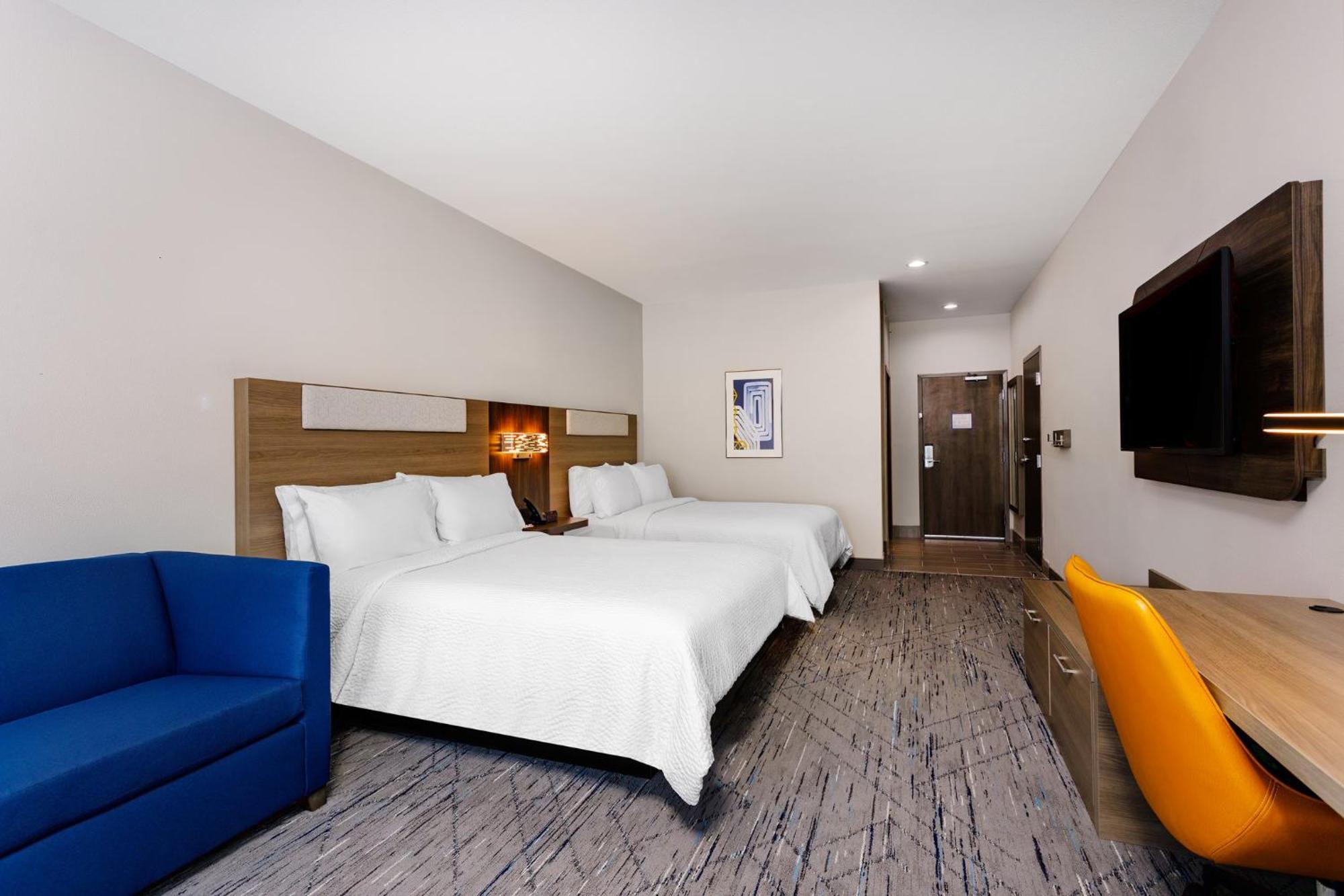 Hotel Express & Stadium - Airport Area By Ihg Tampa