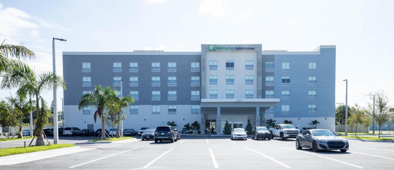 Express & Stadium - Airport Area By Ihg Hotel Tampa